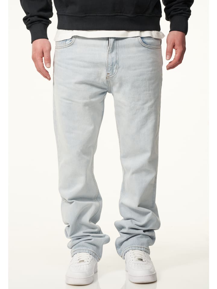 Джинсы DAILY COTTON, цвет ice blue
Джинсы DAILY COTTON, цвет ice blue