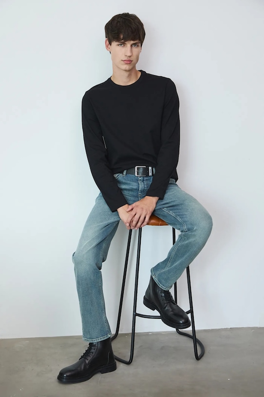 Лонгслив Medicine, черный
Лонгслив Medicine, черный