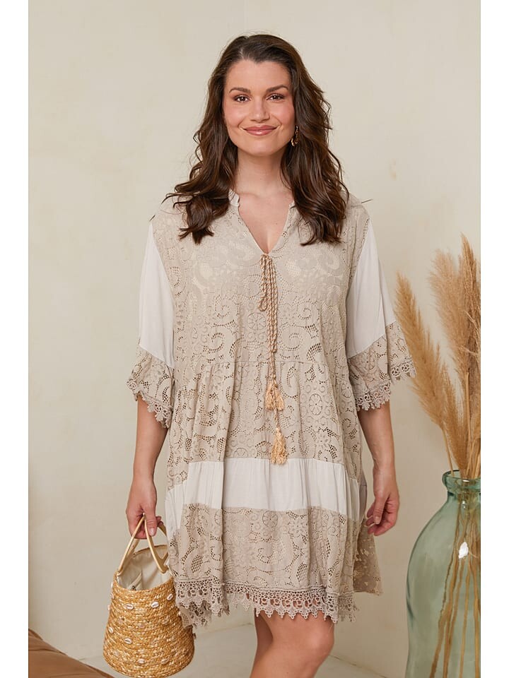 Короткое платье Curvy Lady, бежевый
Короткое платье Curvy Lady, бежевый