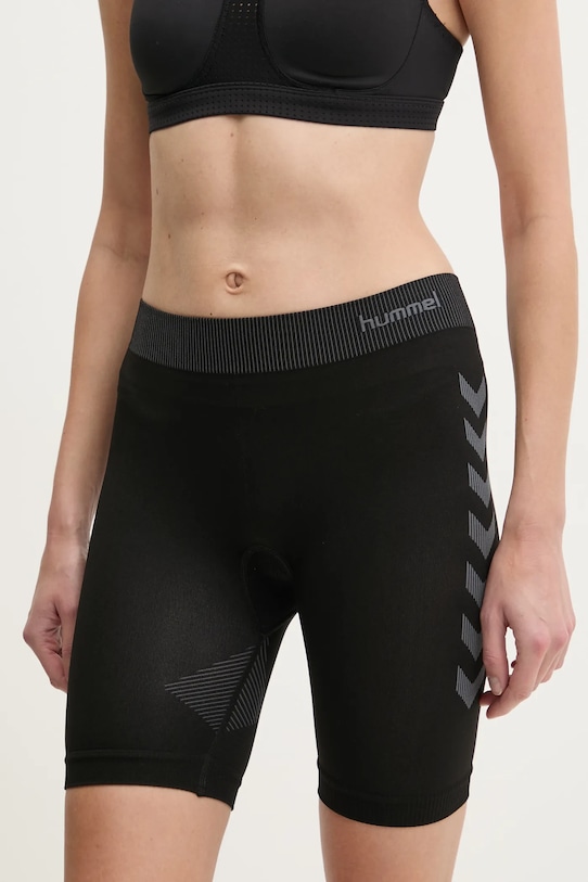 Тренировочные шорты Hummel, черный
Тренировочные шорты Hummel, черный