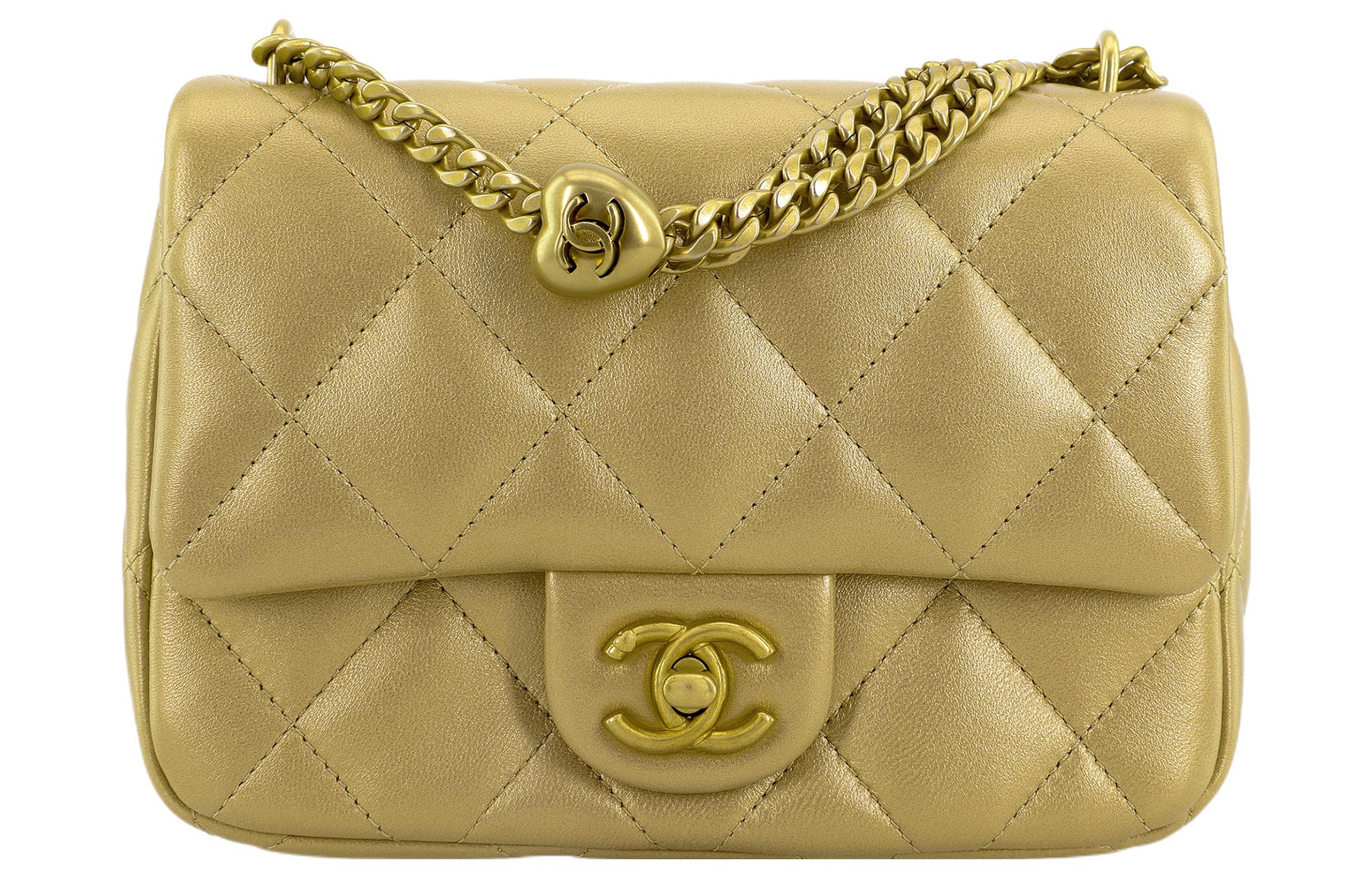 Сумка через плечо CHANEL из тиснёной зернистой кожи с клапаном, средний размер, золотистый
Сумка через плечо CHANEL из тиснёной зернистой кожи с клапаном, средний размер, золотистый