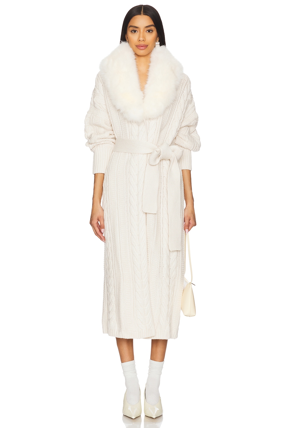 Helena пальто-оверсайз из искусственного меха For Love & Lemons, cream
Helena пальто-оверсайз из искусственного меха For Love & Lemons, cream