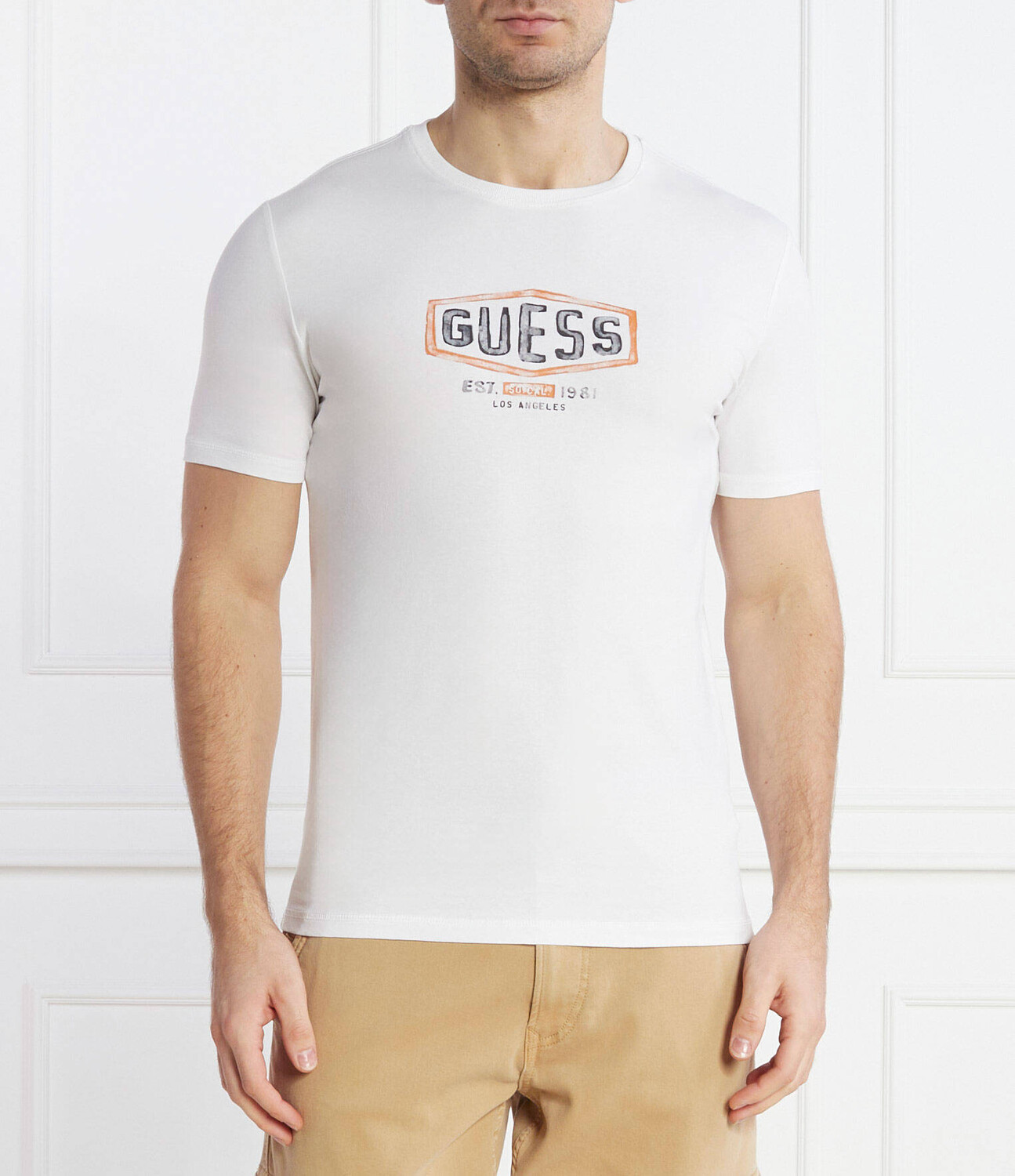 Футболка GUESS Slim Fit, белый
Футболка GUESS Slim Fit, белый