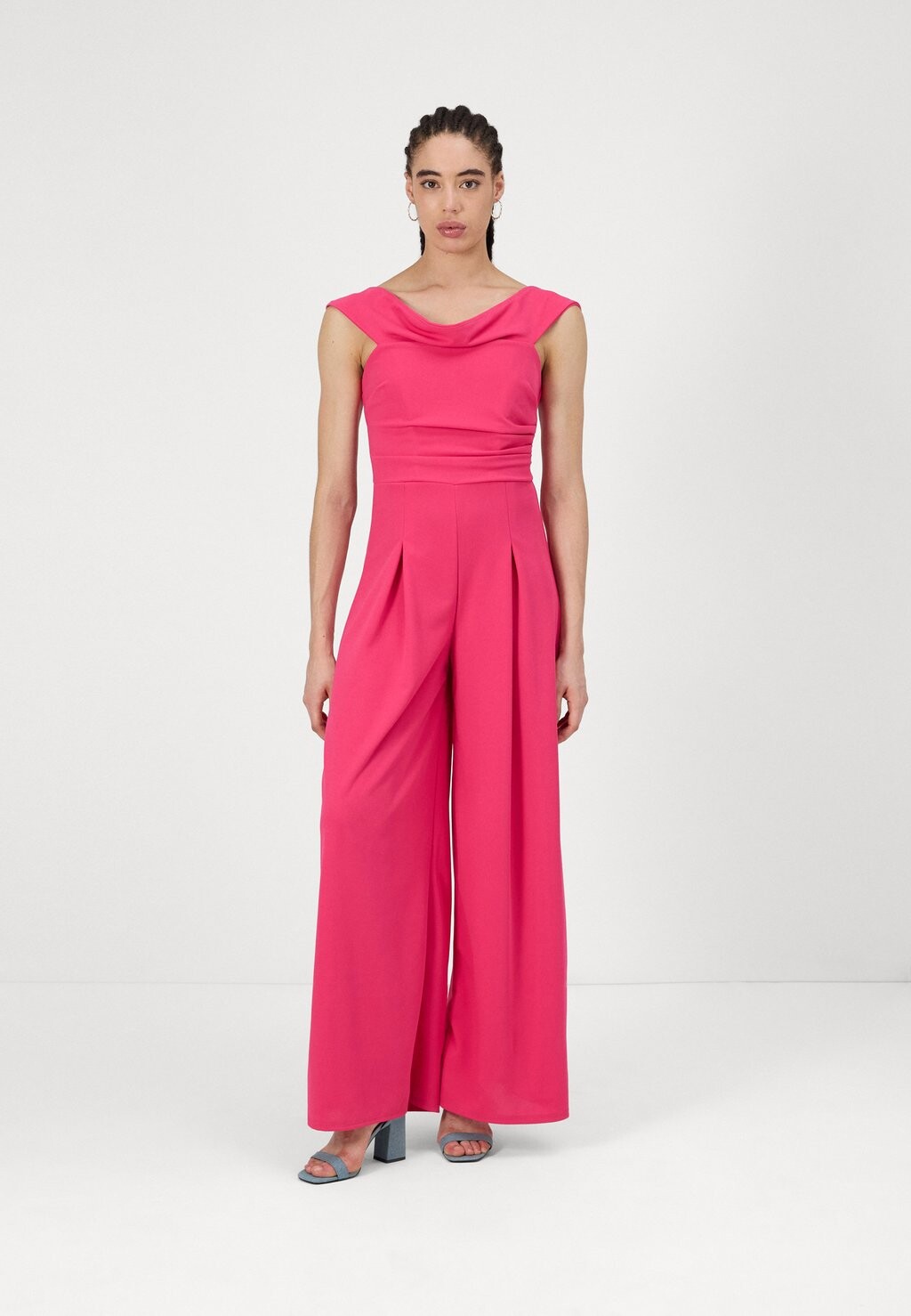 Комбинезон BEA OFF SHOULDER WAL G., розовый
Комбинезон BEA OFF SHOULDER WAL G., розовый