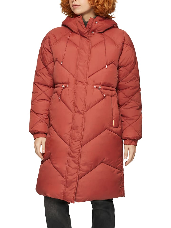 QS by s.Oliver Стеганое пальто ржаво-красного цвета
QS by s.Oliver Стеганое пальто ржаво-красного цвета