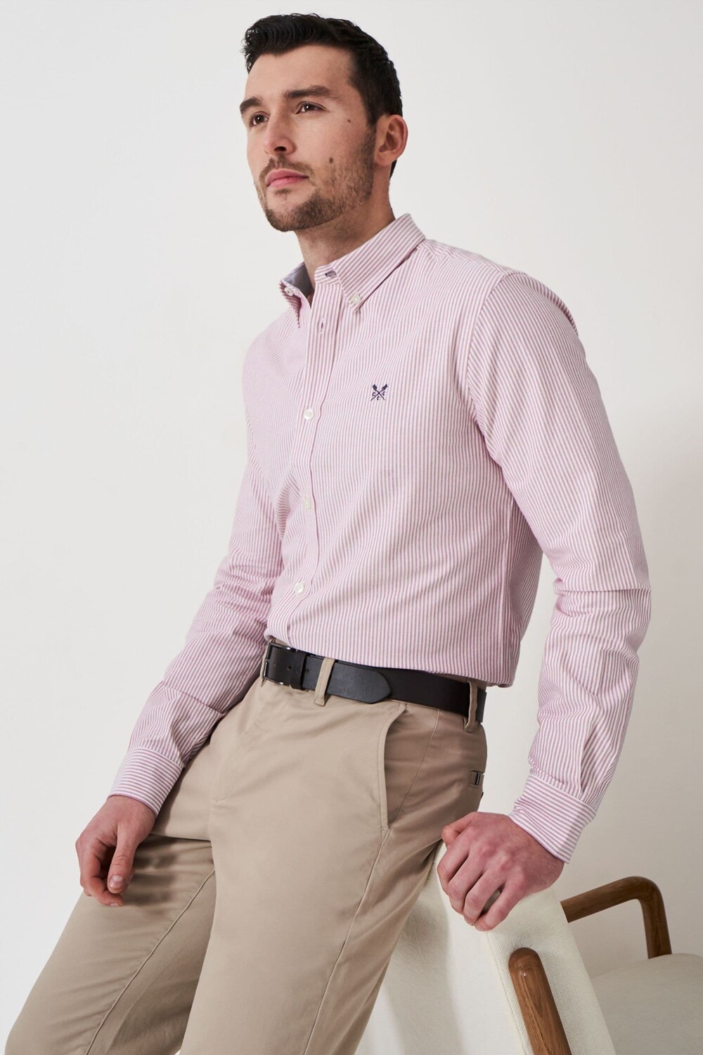 Рубашка-Оксфорд приталенного кроя из хлопка в полоску для Crew Clothing Crew Clothing Company, красный
Рубашка-Оксфорд приталенного кроя из хлопка в полоску для Crew Clothing Crew Clothing Company, красный