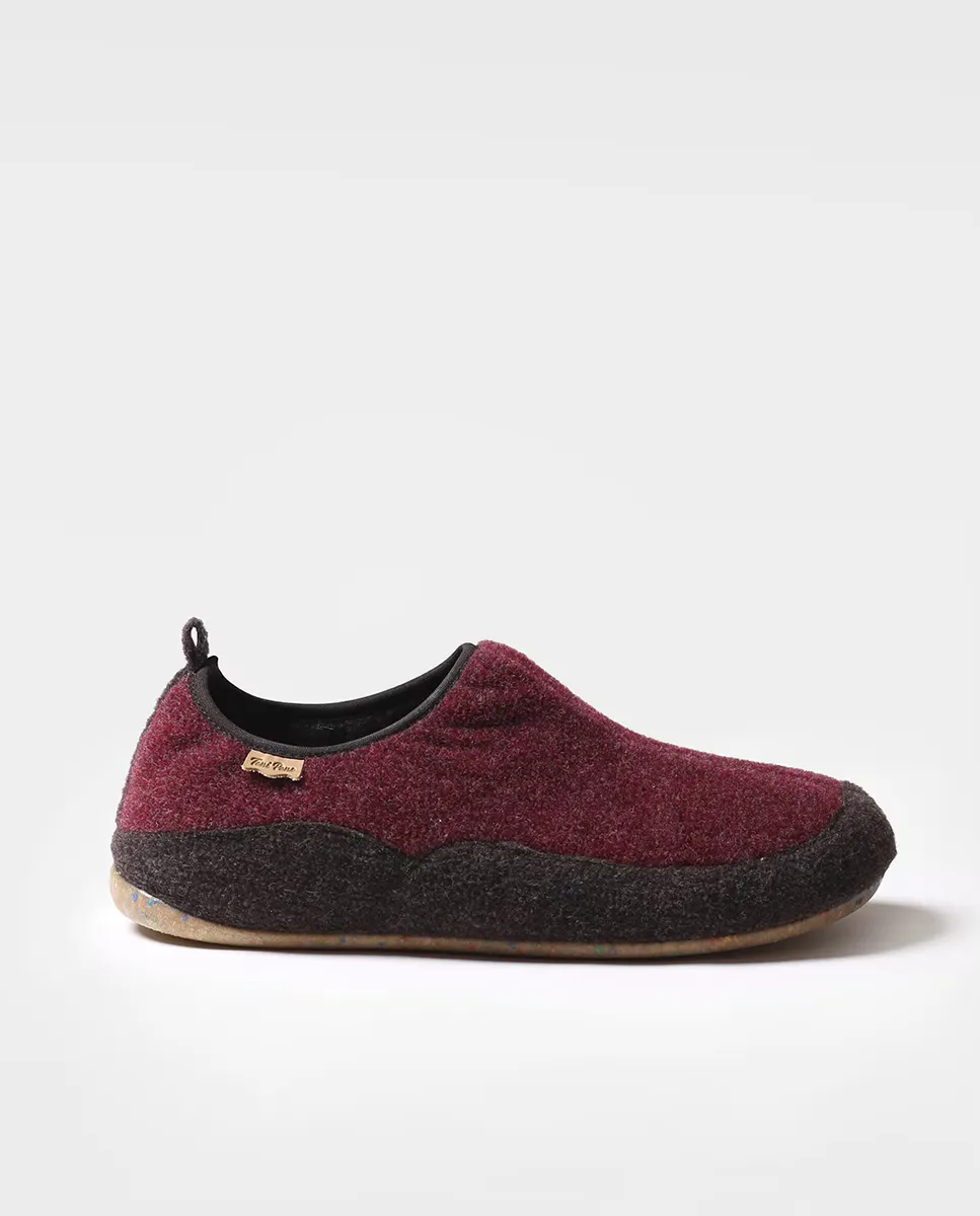 Мужские тапочки из переработанного войлока однотонные Toni Pons, бордовый
Мужские тапочки из переработанного войлока однотонные Toni Pons, бордовый