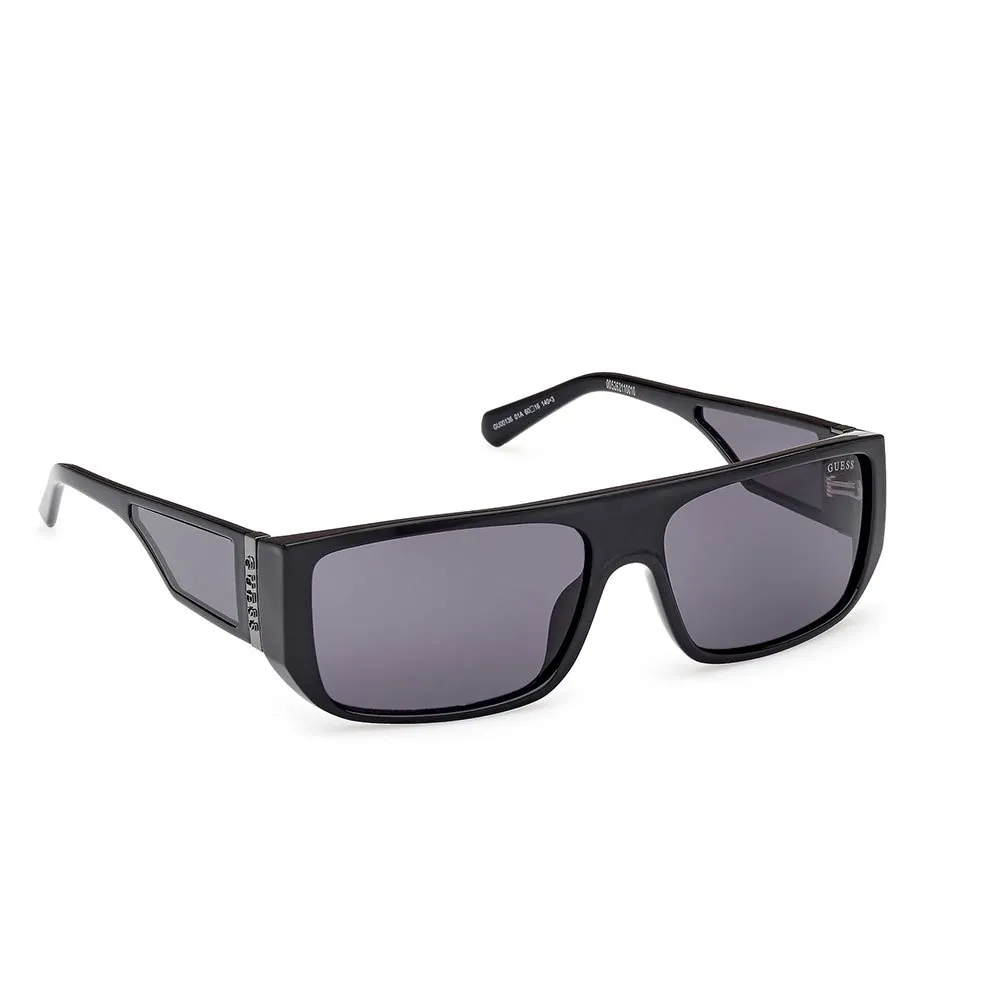 Поляризованные солнцезащитные очки Guess GU00136, черный
Поляризованные солнцезащитные очки Guess GU00136, черный