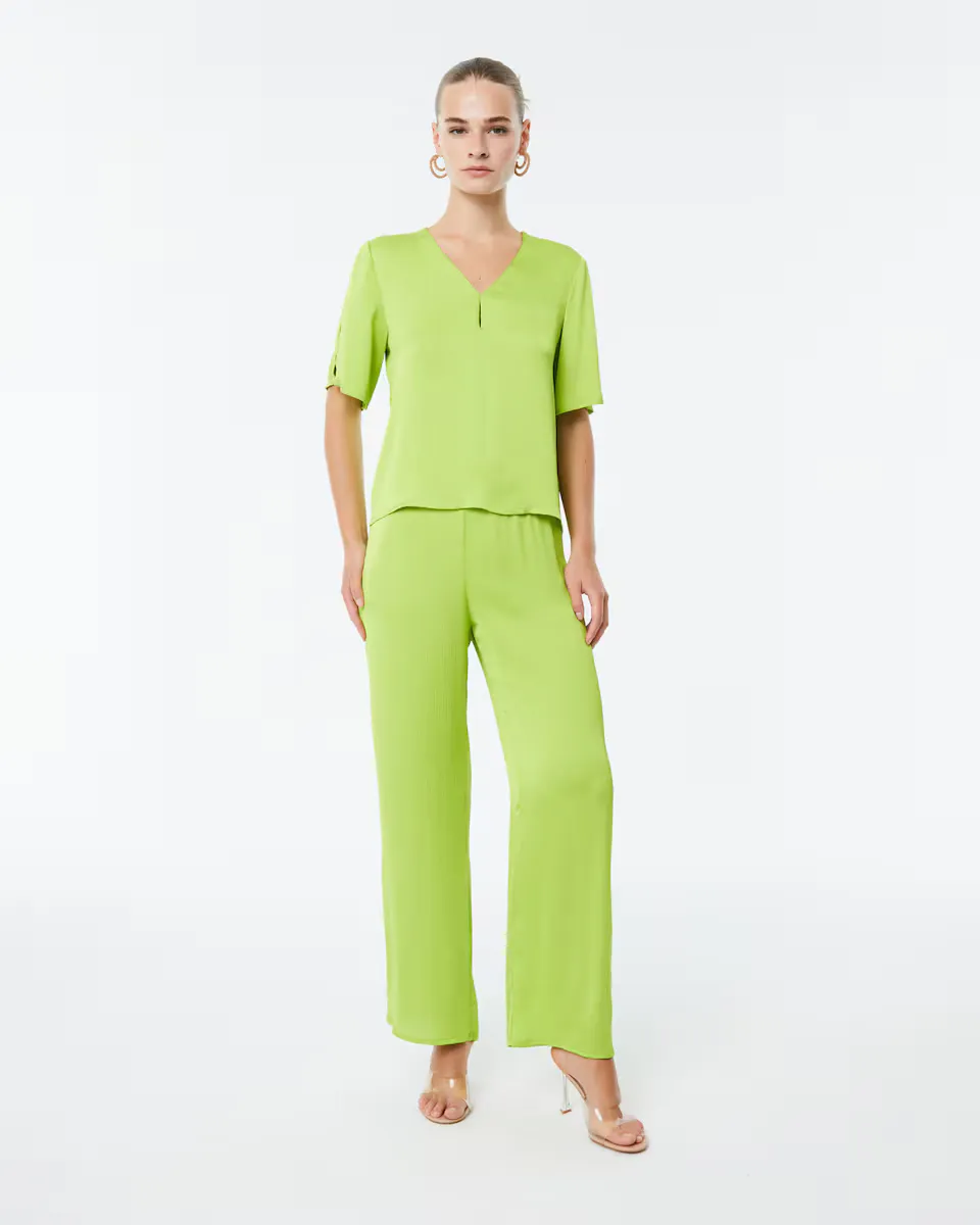 Женские широкие брюки с высокой талией и потайной молнией Paz Torras, светло-зеленый
Женские широкие брюки с высокой талией и потайной молнией Paz Torras, светло-зеленый