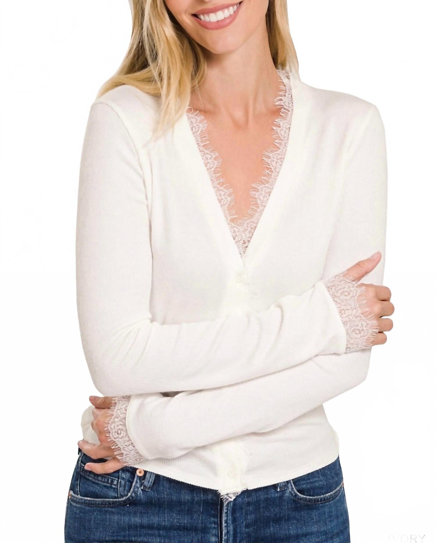 Кардиган с кружевной отделкой и резинкой в цвете айвори ZENANA, слоновая кость
Кардиган с кружевной отделкой и резинкой в цвете айвори ZENANA, слоновая кость