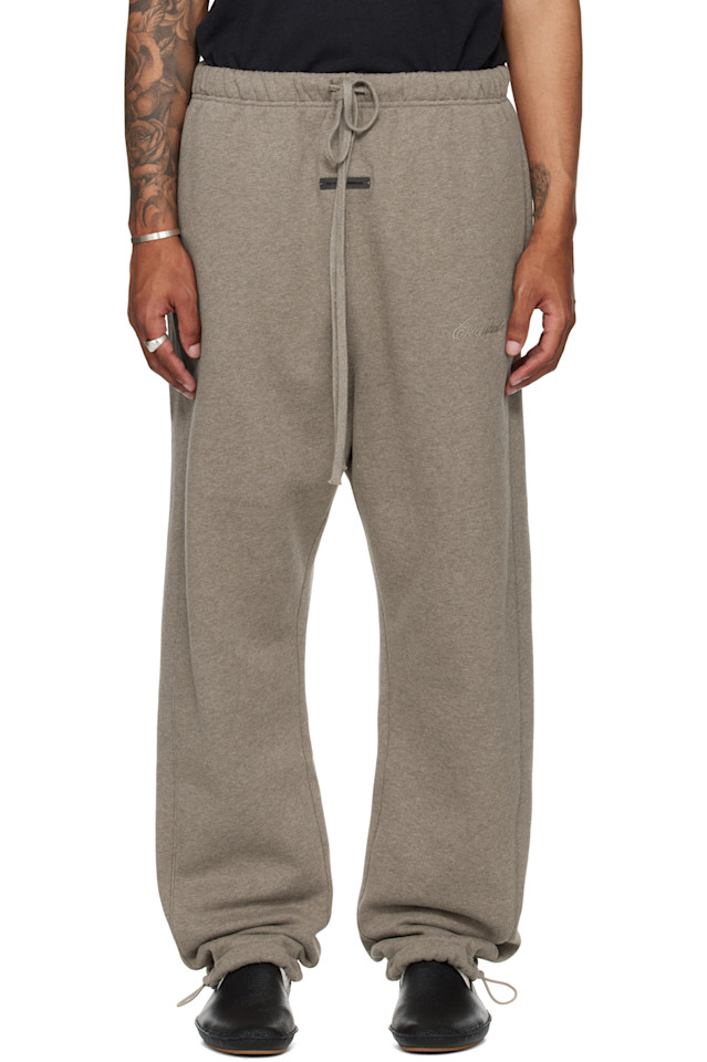 Удобные флисовые спортивные брюки с окантовкой Fear Of God Essentials, мультиколор
Удобные флисовые спортивные брюки с окантовкой Fear Of God Essentials, мультиколор