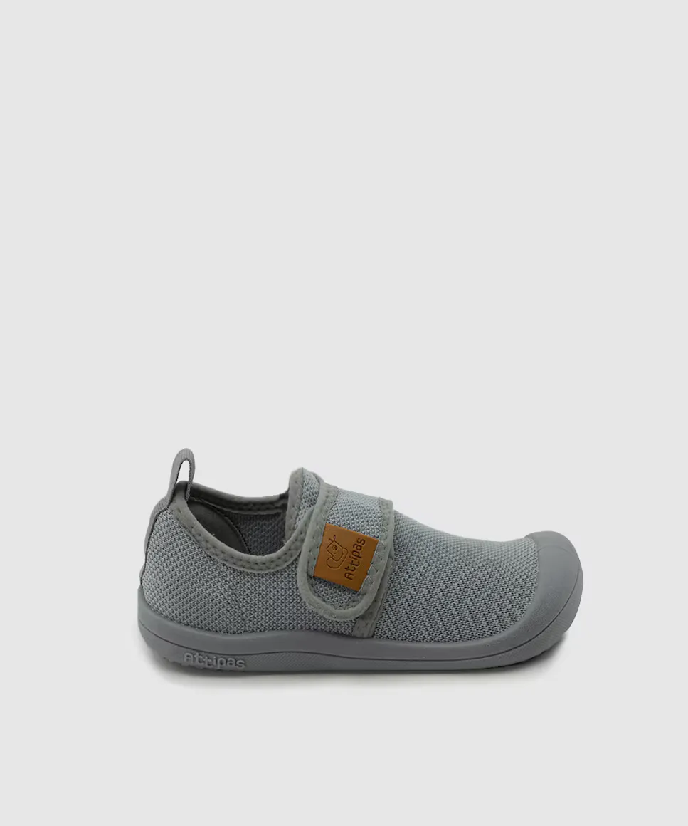 Серые детские кроссовки с застежкой-липучкой Attipas, серый
Серые детские кроссовки с застежкой-липучкой Attipas, серый