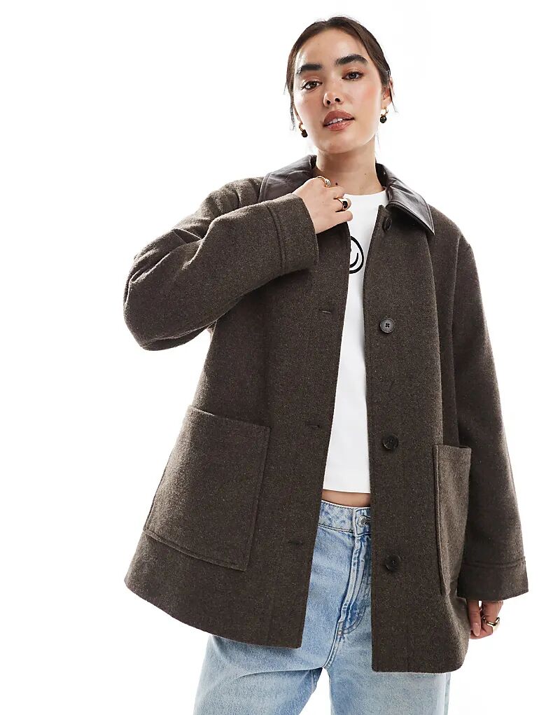 Пиджак ASOS DESIGN с воротником из искусственной кожи и стеганой подкладкой цвета мокко
Пиджак ASOS DESIGN с воротником из искусственной кожи и стеганой подкладкой цвета мокко