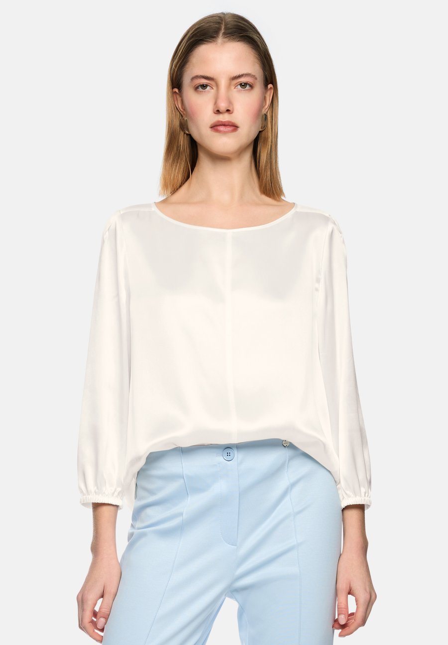 Блуза Marc Cain Blouse, Off White/White
Блуза Marc Cain Blouse, Off White/White