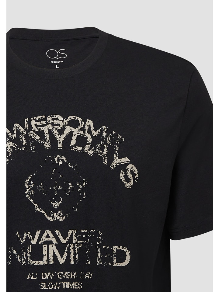 Футболка QS, черный
Футболка QS, черный