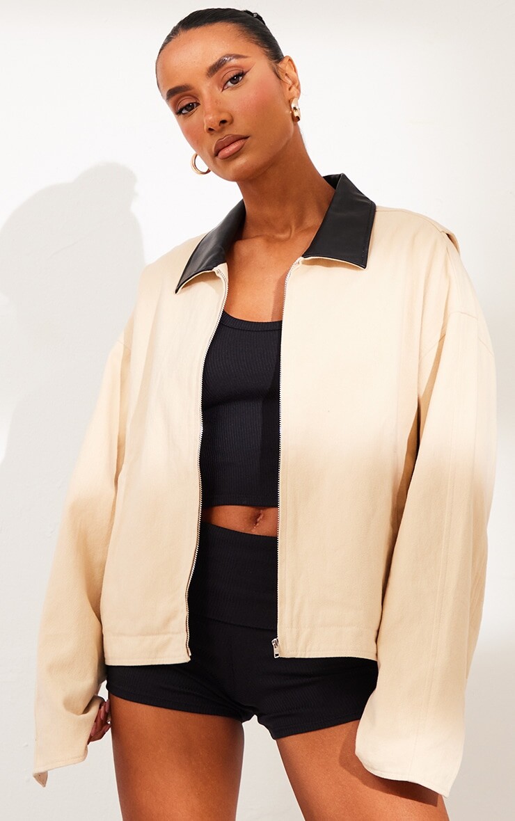 PrettyLittleThing Хлопковая куртка свободного кроя с воротником из искусственной кожи песочного цвета, Бежевый, PrettyLittleThing Хлопковая куртка свободного кроя с воротником из искусственной кожи песочного цвета