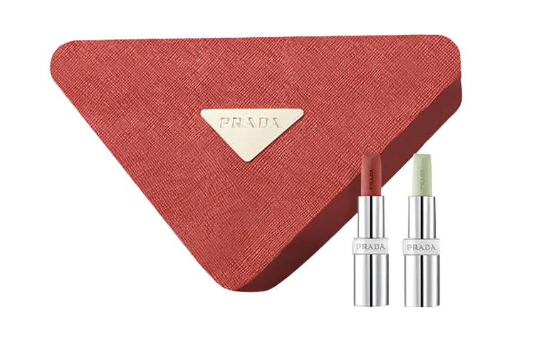 PRADA Ограниченный набор макияжа Dual Color Red Box, легко растушевывается, естественный тон кожи, набор из 2 помад
PRADA Ограниченный набор макияжа Dual Color Red Box, легко растушевывается, естественный тон кожи, набор из 2 помад