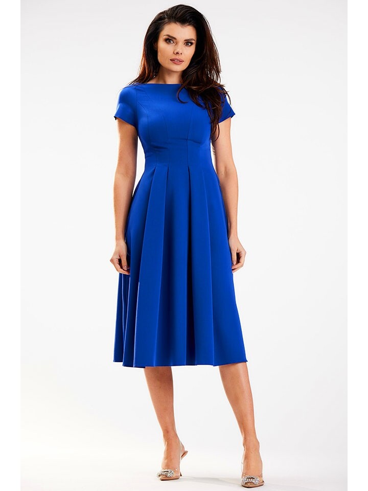 Платье до колена Awama Kleid, синий
Платье до колена Awama Kleid, синий