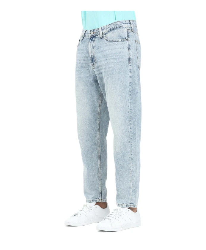 Светлые джинсы свободного кроя из денима Tommy Jeans, синий
Светлые джинсы свободного кроя из денима Tommy Jeans, синий