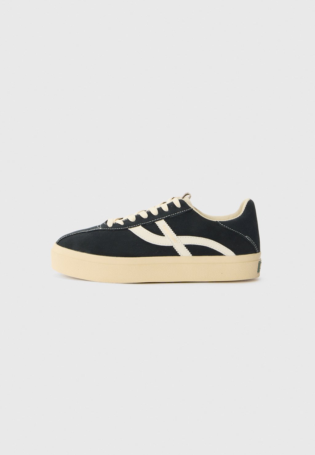 Кроссовки DART PIPPA Pompeii, черный
Кроссовки DART PIPPA Pompeii, черный