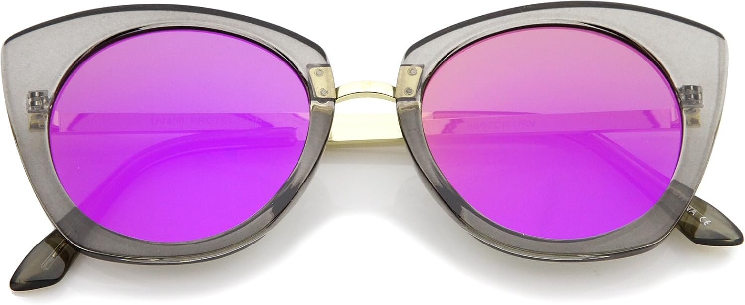 Женские солнцезащитные очки zeroUV в кристальной оправе с цветными зеркальными плоскими линзами, круглые, в форме «кошачий глаз», диаметр линз 52 мм, Smoke-gold / Magenta Mirror
Женские солнцезащитные очки zeroUV в кристальной оправе с цветными зеркальными плоскими линзами, круглые, в форме «кошачий глаз», диаметр линз 52 мм, Smoke-gold / Magenta Mirror