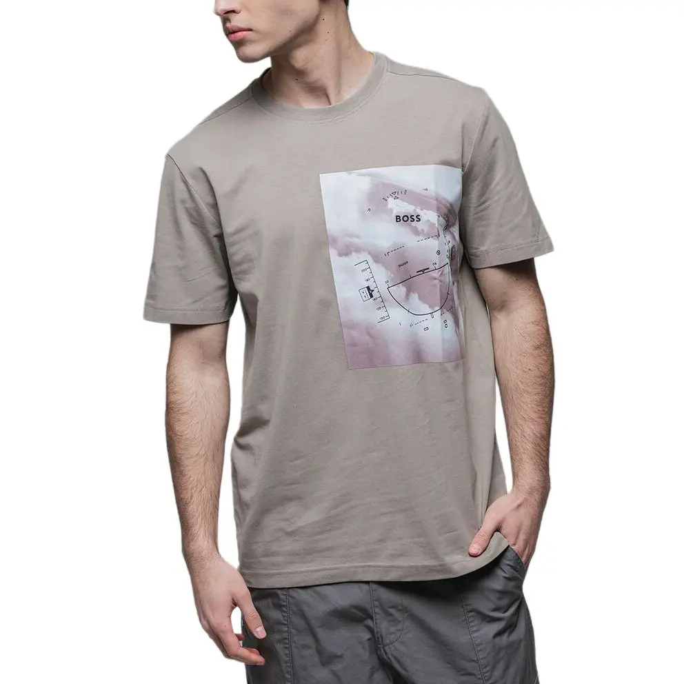 Футболка SS25 мужская beige HUGO BOSS, бежевый
Футболка SS25 мужская beige HUGO BOSS, бежевый