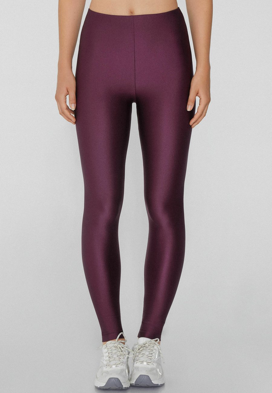 Брюки Tezenis Leggings, Violet/Mottled Dark Purple
Брюки Tezenis Leggings, Violet/Mottled Dark Purple