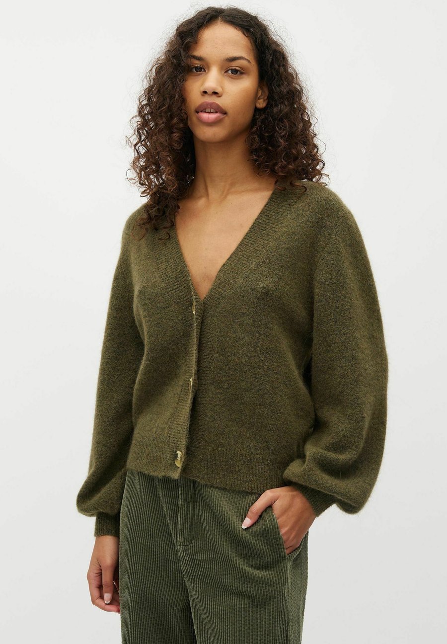Кардиган mbyM MOLENDA, Green Leaf/Green
Кардиган mbyM MOLENDA, Green Leaf/Green