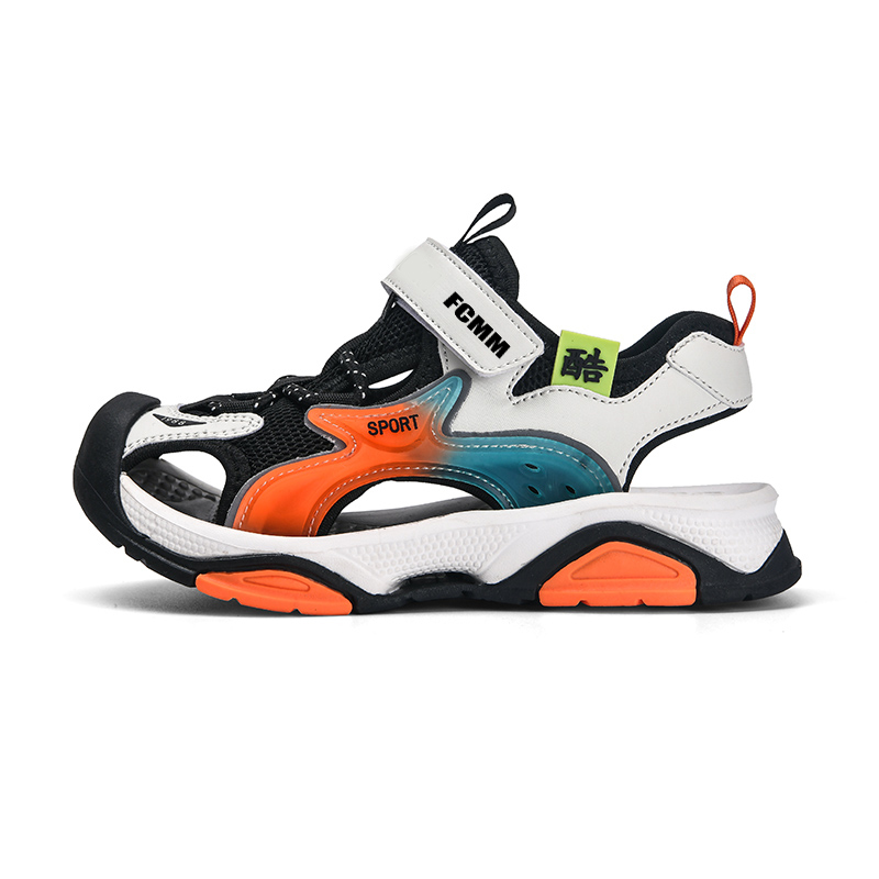 Противоскользящая износостойкая повседневная обувь для детей FCMM, черный
Противоскользящая износостойкая повседневная обувь для детей FCMM, черный