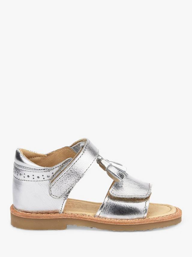 Детские кожаные сандалии Flo с кисточками Young Soles, Silver
Детские кожаные сандалии Flo с кисточками Young Soles, Silver