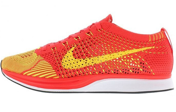 Nike Flyknit Racer Кроссовки унисекс
Nike Flyknit Racer Кроссовки унисекс