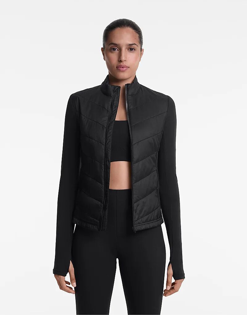 Куртка для бега Oysho Fellex с вулканической подкладкой черного цвета 
Куртка для бега Oysho Fellex с вулканической подкладкой черного цвета