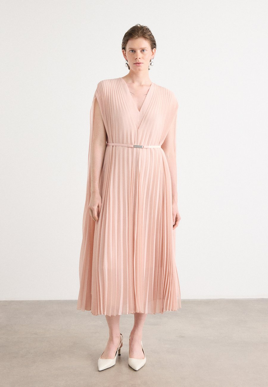 Платье BOSS DENNYA, Open Purple/Purple
Платье BOSS DENNYA, Open Purple/Purple