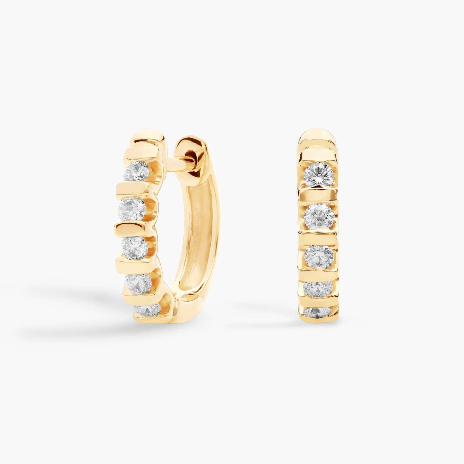 Серьги-кольца с бриллиантами из желтого золота 14 карат (1/2 карата) Blue Nile
Серьги-кольца с бриллиантами из желтого золота 14 карат (1/2 карата) Blue Nile