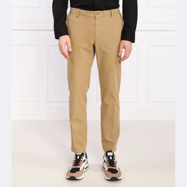 Брюки-Чиносы Kane-ds 10246713 01 стандартного кроя Boss, коричневый
Брюки-Чиносы Kane-ds 10246713 01 стандартного кроя Boss, коричневый