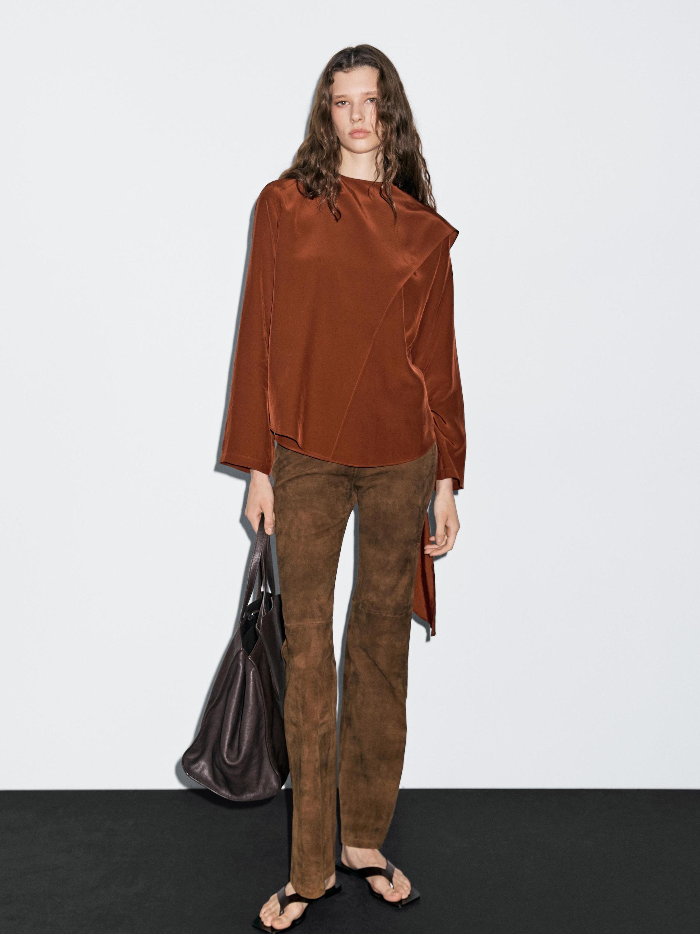 Струящаяся блузка с завязанным воротом Massimo Dutti, медный
Струящаяся блузка с завязанным воротом Massimo Dutti, медный