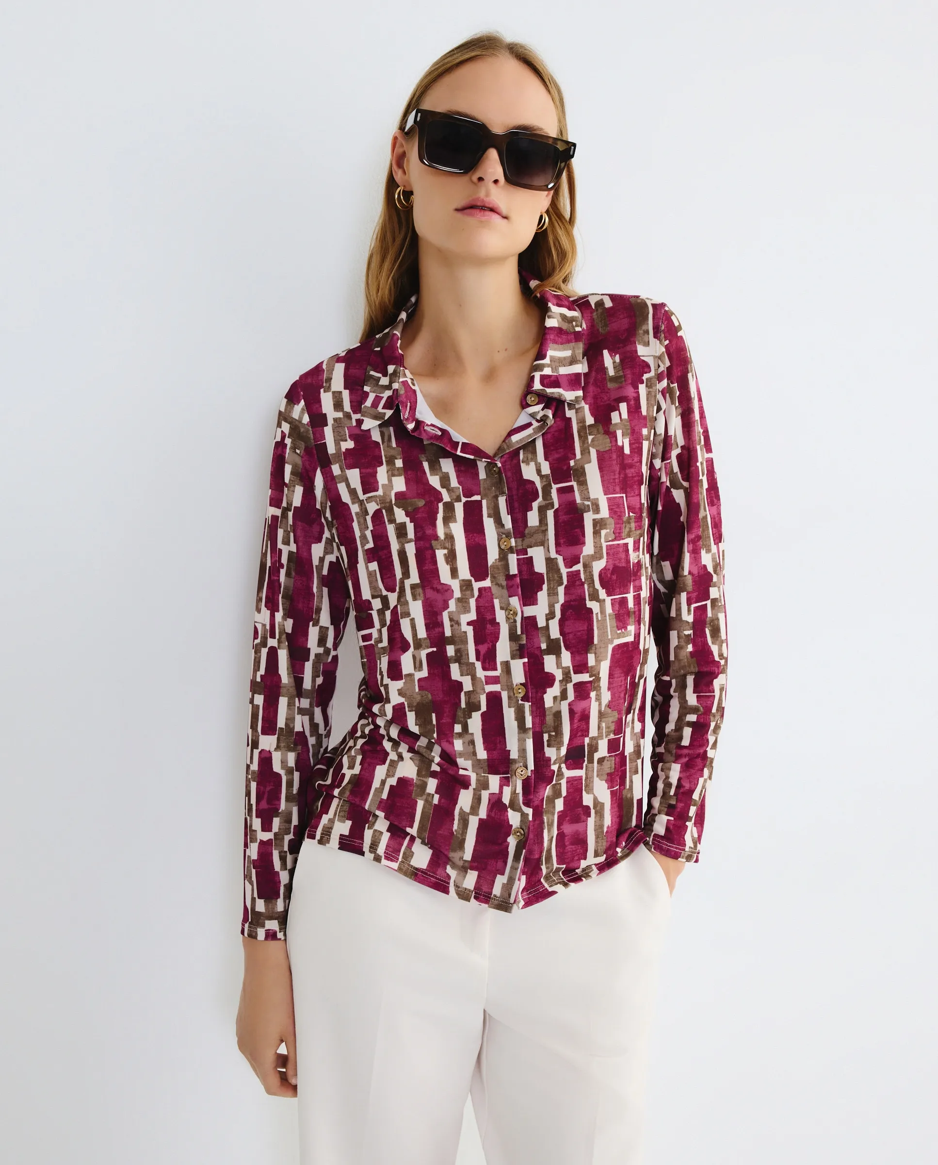 Женская блузка с принтом, рукав три четверти Zermatt, баклажановый
Женская блузка с принтом, рукав три четверти Zermatt, баклажановый