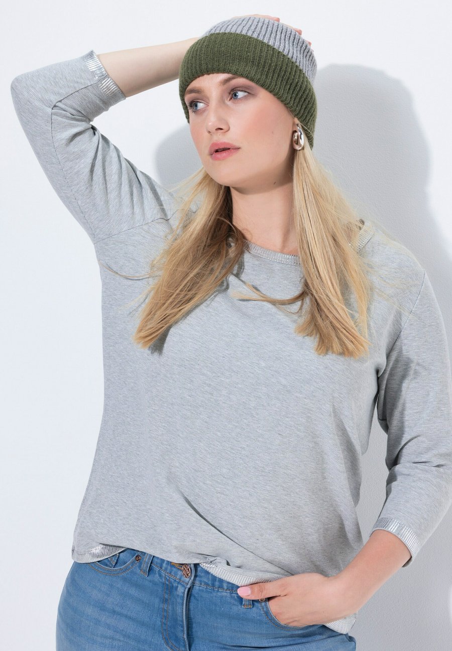 Шапка Ulla Popken TWO-TONE, Pale Mottled Grey/Mottled Light Grey
Шапка Ulla Popken TWO-TONE, Pale Mottled Grey/Mottled Light Grey