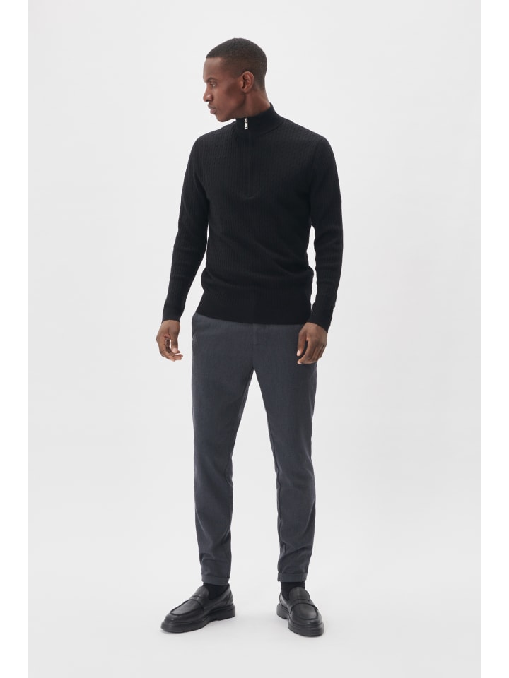 Повседневные брюки MAliam прямого кроя темно-синего цвета Matinique
Повседневные брюки MAliam прямого кроя темно-синего цвета Matinique