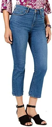 Style & Co. Petite Bootcut Ankle Jeans
Style & Co. Petite Bootcut Ankle Jeans