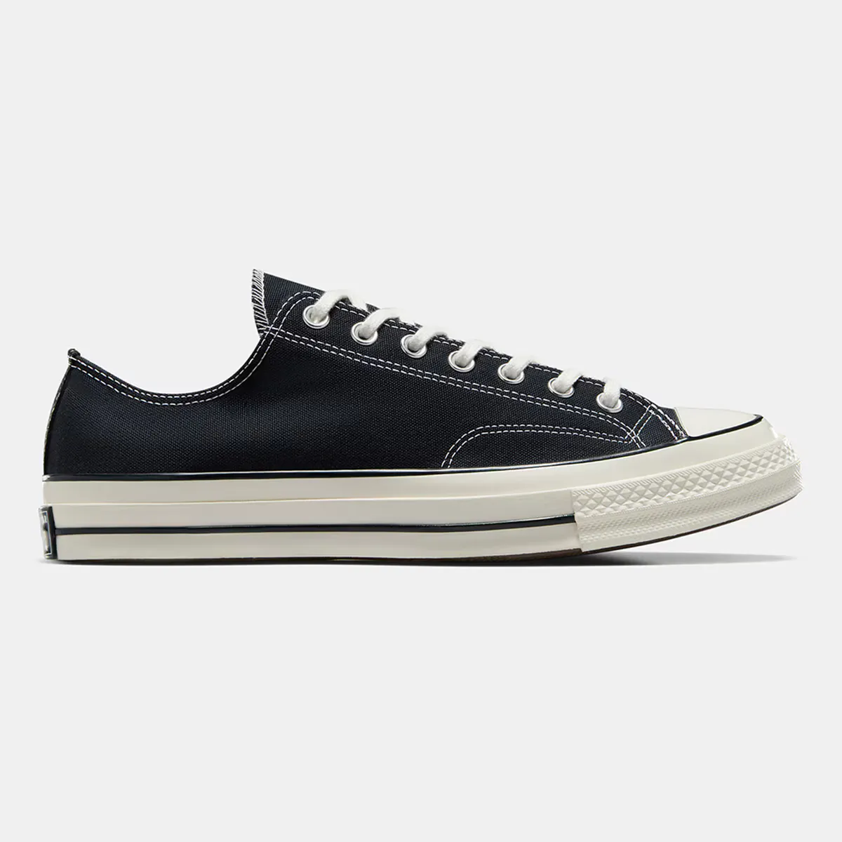 Унисекс повседневные кроссовки Chuck Taylor 70 низкие брезентовые кроссовки Converse, чёрный
Унисекс повседневные кроссовки Chuck Taylor 70 низкие брезентовые кроссовки Converse, чёрный