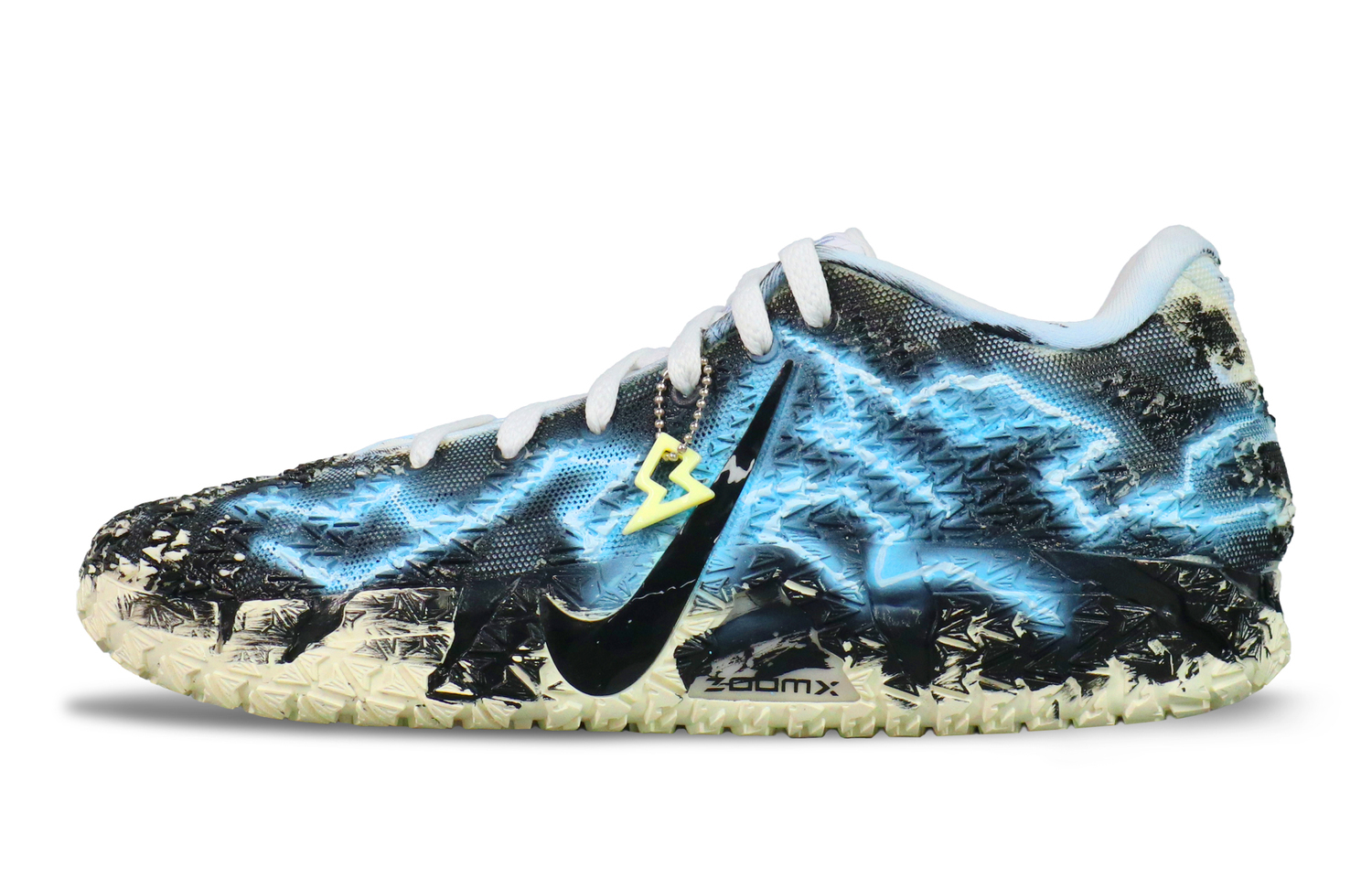 Nike Кроссовки баскетбольные мужские Ja Morant 3 Cushioning, Wear Resistant Low top черный синий белый
Nike Кроссовки баскетбольные мужские Ja Morant 3 Cushioning, Wear Resistant Low top черный синий белый