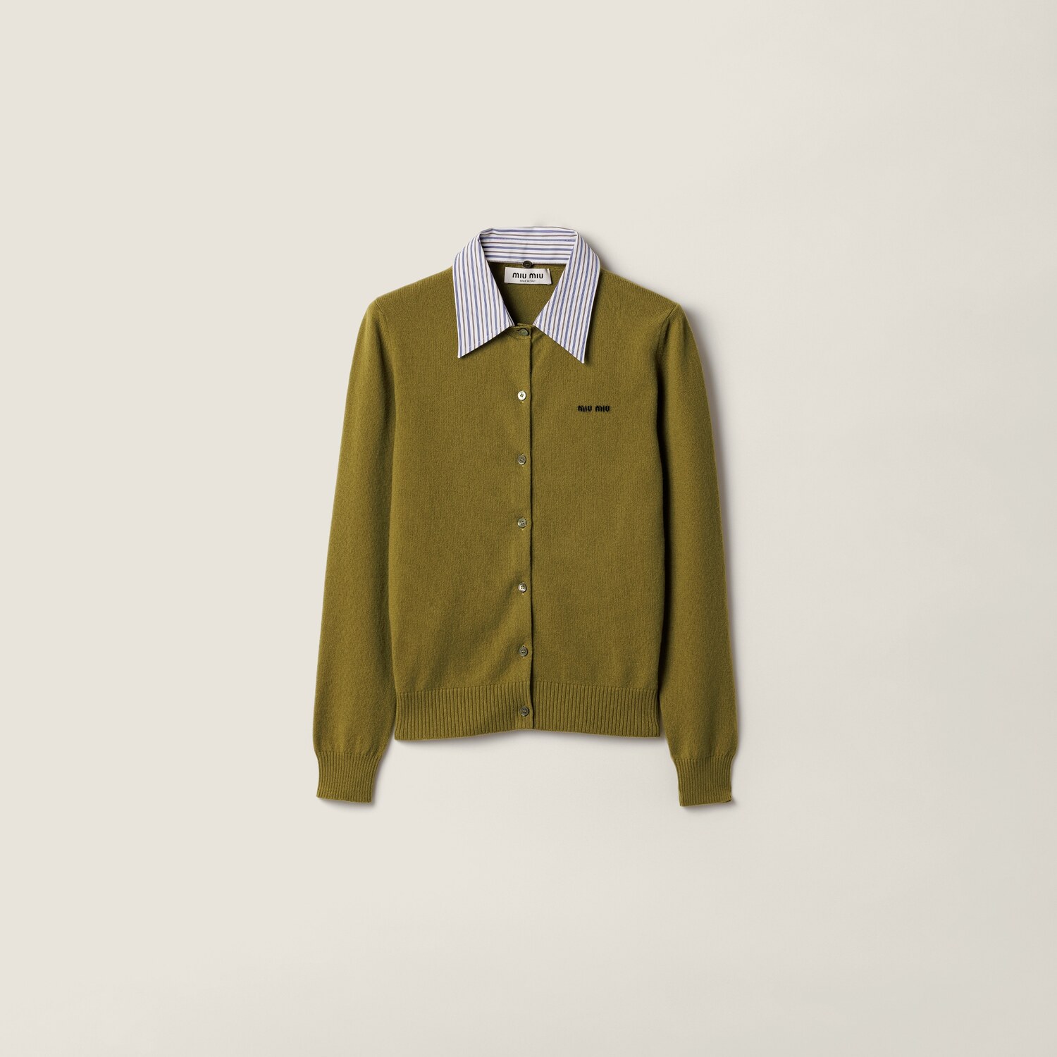 Кашемировый кардиган с воротником MIU MIU, зеленый папоротник/какао-коричневый
Кашемировый кардиган с воротником MIU MIU, зеленый папоротник/какао-коричневый