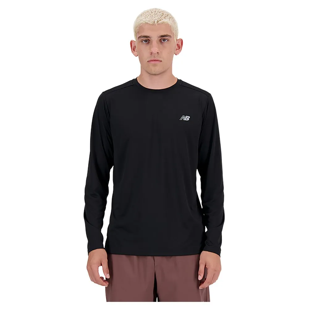 Футболка New Balance Sport Essentials long sleeve, черный
Футболка New Balance Sport Essentials long sleeve, черный