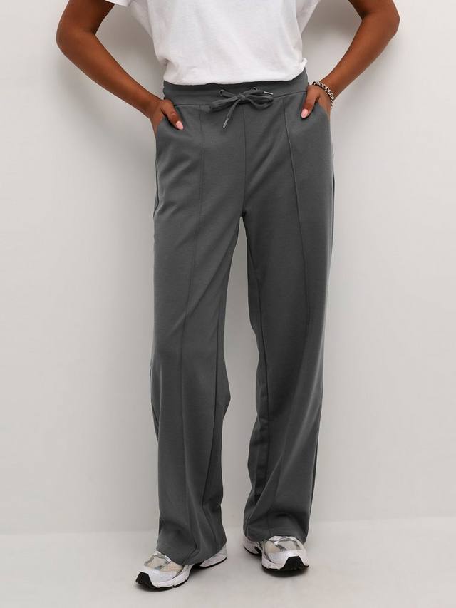 Широкие брюки дженни с завязками на талии KAFFE, цвет Black Oyster
Широкие брюки дженни с завязками на талии KAFFE, цвет Black Oyster