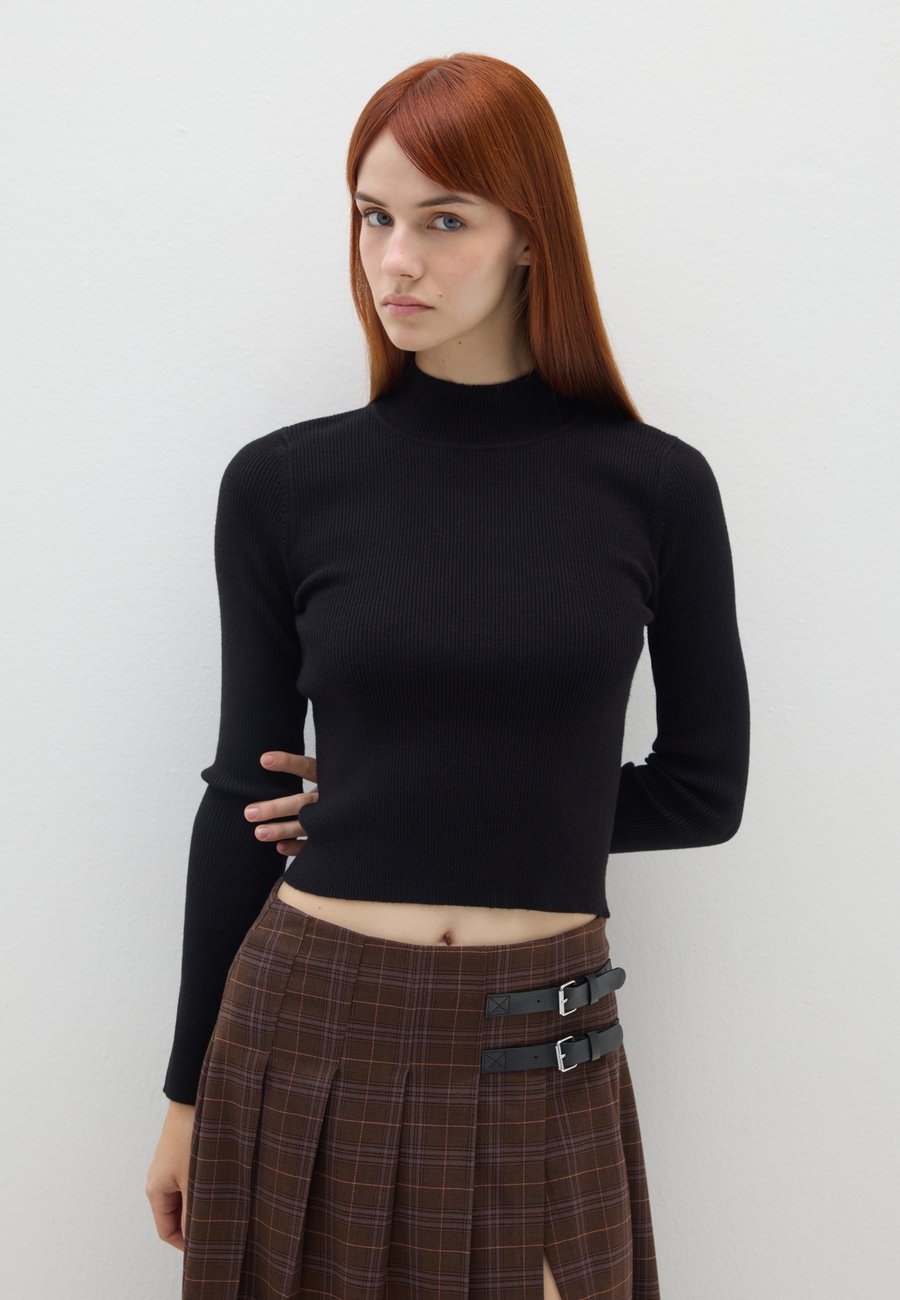 Джемпер B.ANGEL TURTLENECK, Gunmetal
Джемпер B.ANGEL TURTLENECK, Gunmetal