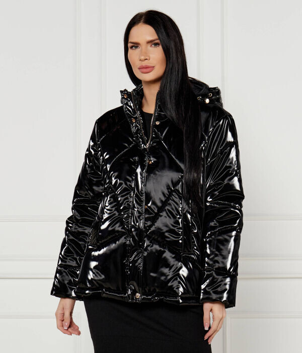 Куртка женская Liu Jo Sport утепленная блестящая, черный
Куртка женская Liu Jo Sport утепленная блестящая, черный