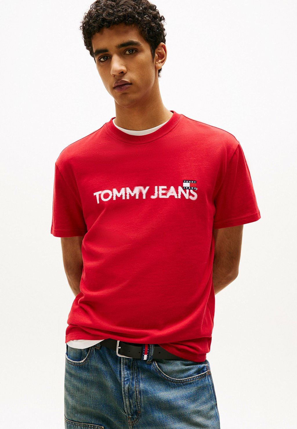 Футболка с принтом BADGE CREW NECK Tommy Jeans, красный
Футболка с принтом BADGE CREW NECK Tommy Jeans, красный