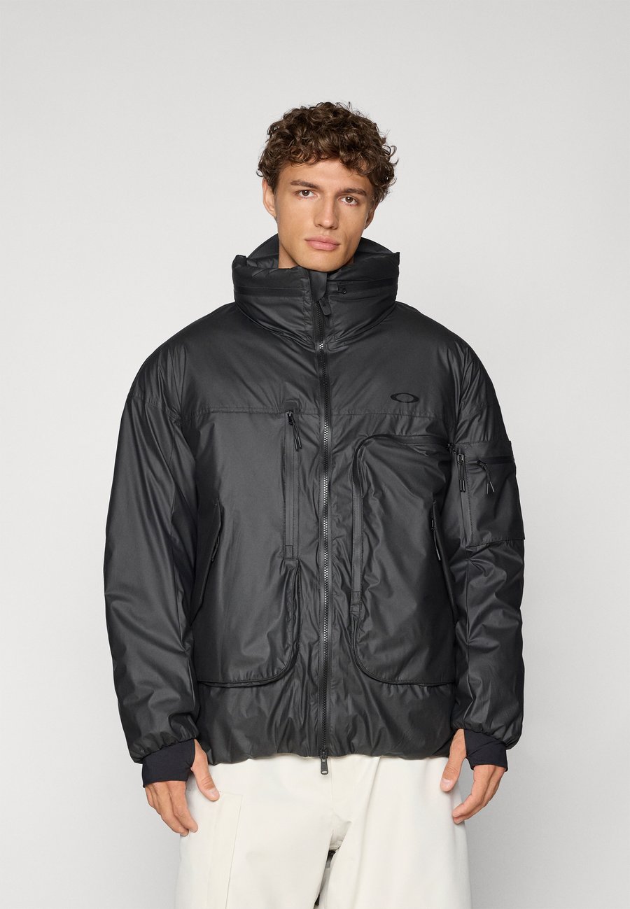 Лыжная куртка Oakley MTHOD INSULATED JACKET, Blackout/Black
Лыжная куртка Oakley MTHOD INSULATED JACKET, Blackout/Black