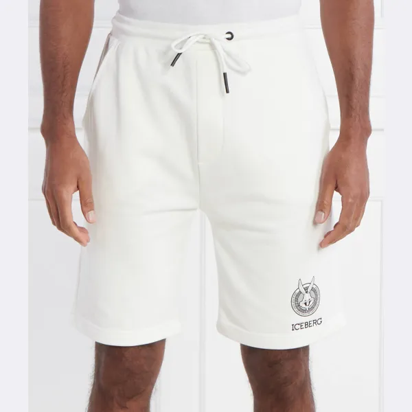 Шорты классического кроя Iceberg x Looney Tunes Iceberg, белый
Шорты классического кроя Iceberg x Looney Tunes Iceberg, белый
